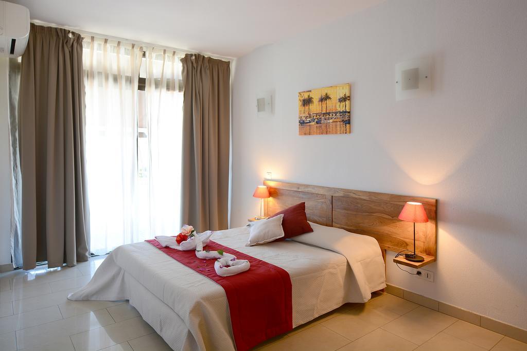 Residence Les Calanques Аячо Екстериор снимка